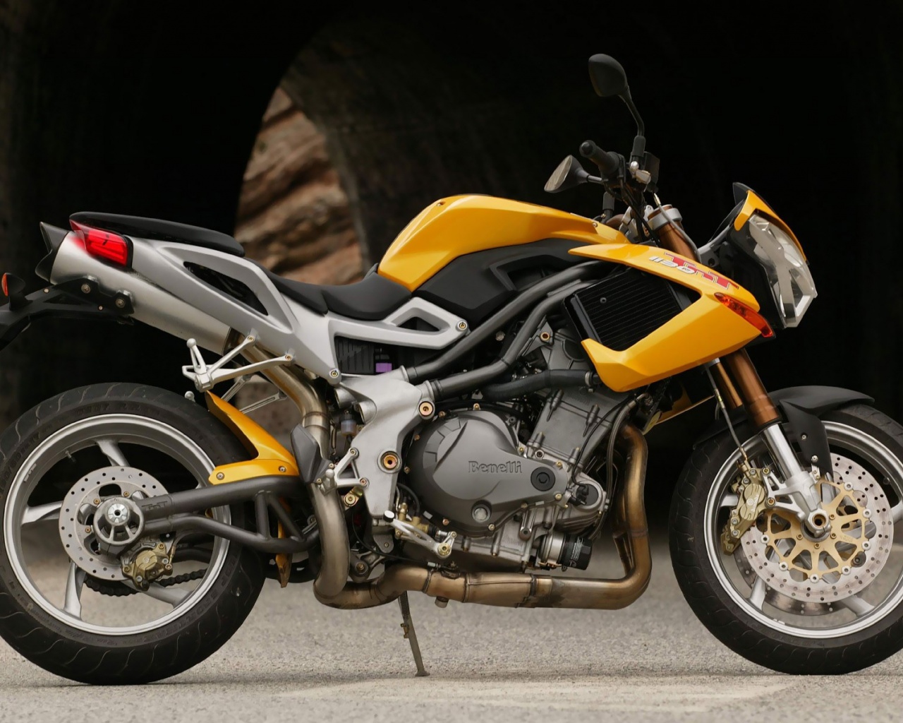 Benelli Tornado Naked Tre 1130 Sport Motorcycles