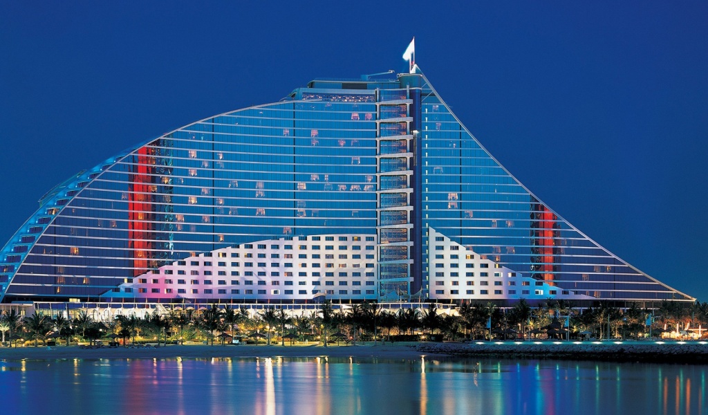 Jumeirah Beach Hotel Dubai Uae
