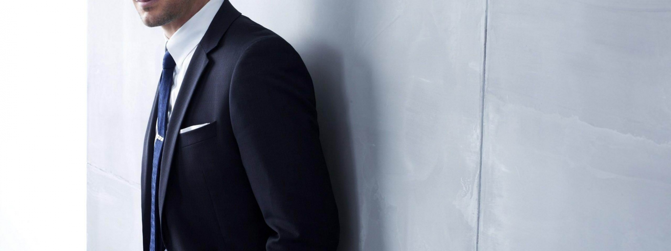 Matthew Bomer American Actor Producer Screenwriter White Collar