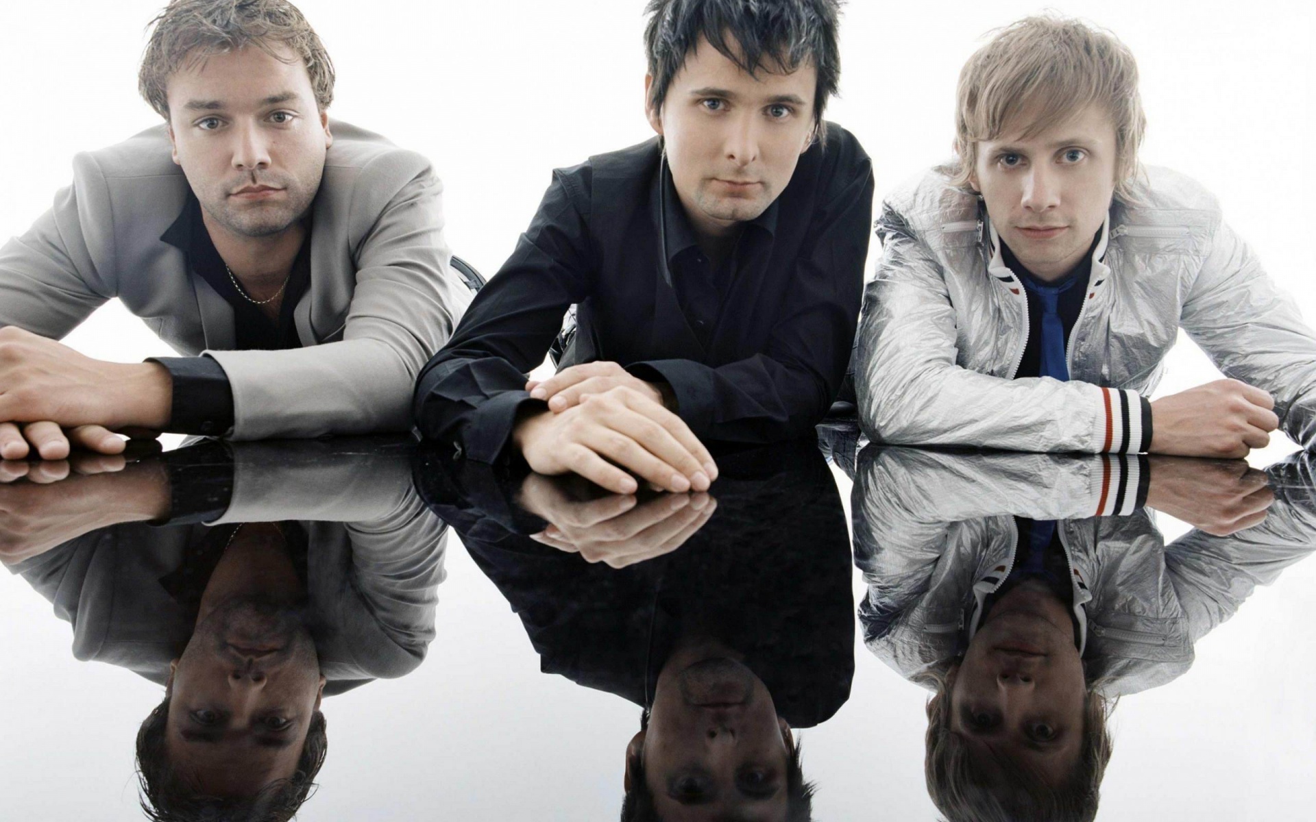 Muse British Rock Band Male Celebrities