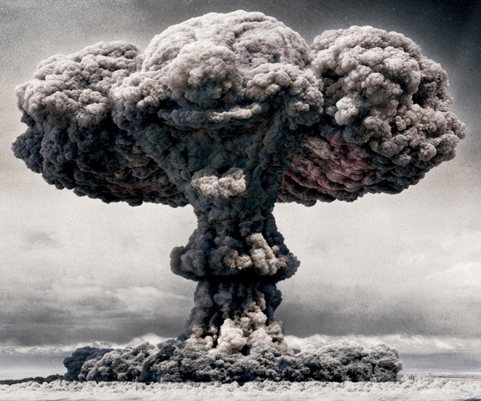 Mushroom Cloud Nuclear Explosion