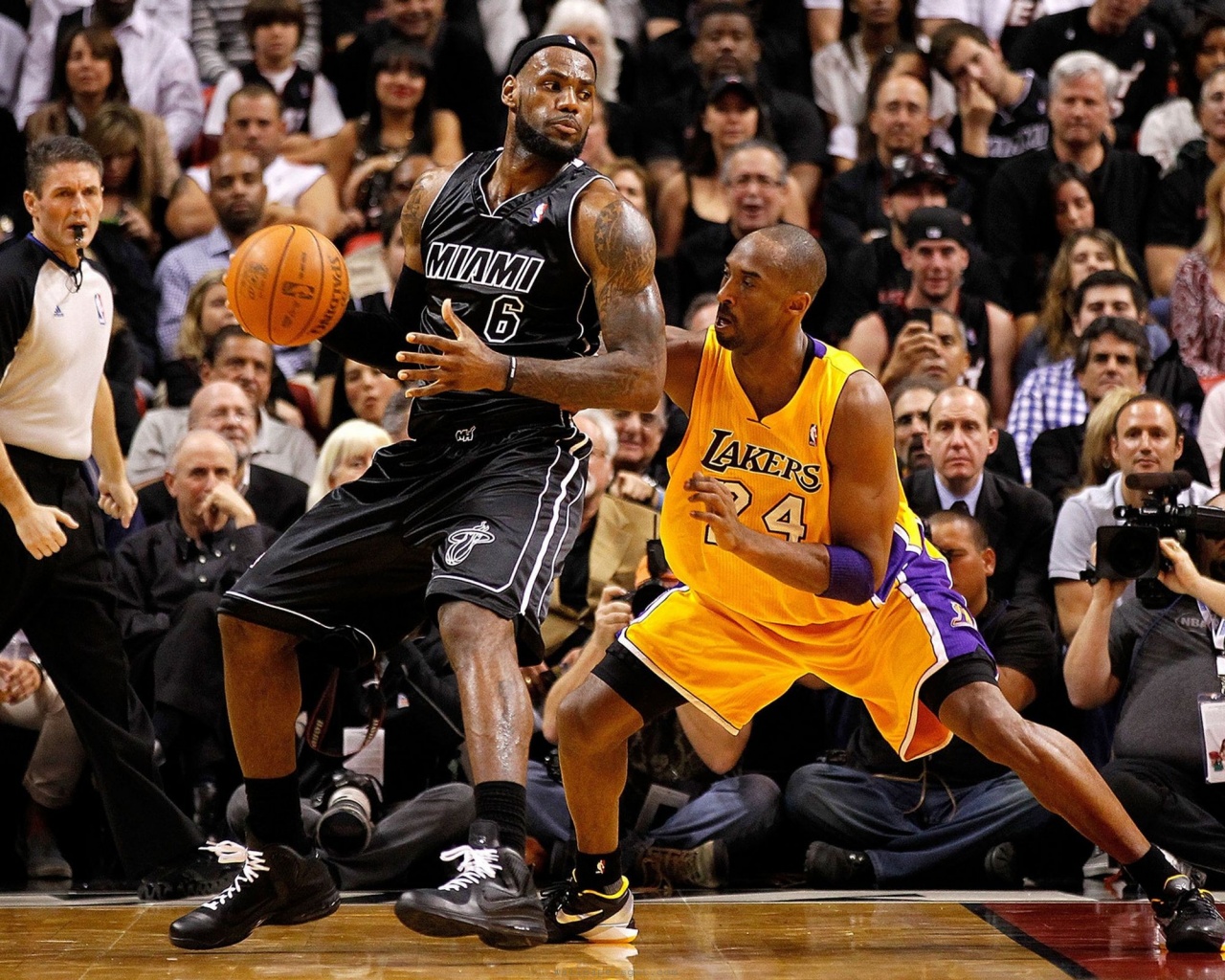 Nba American Basketball Kobe Bryant La Lakers Lebron James Miami Heat