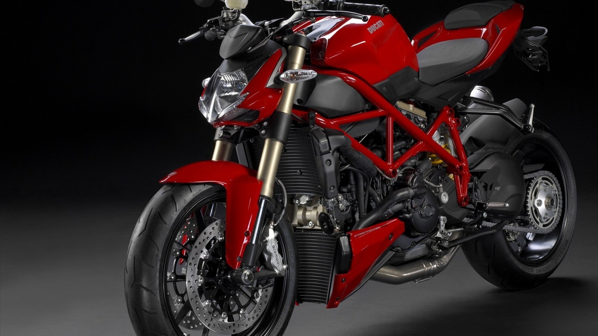 Red Front Motorbikes Ducati Streetfighter Angle