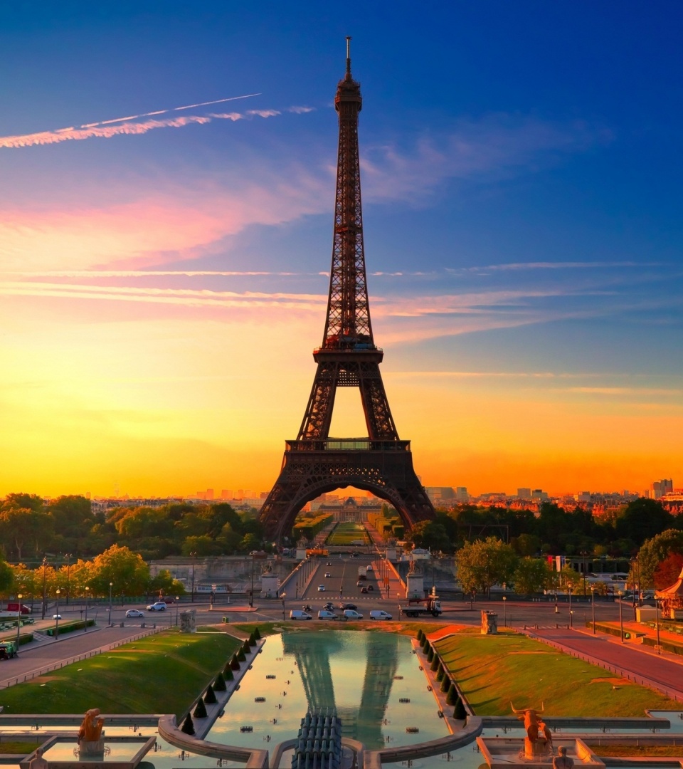 Sunset In Paris Wallpaper