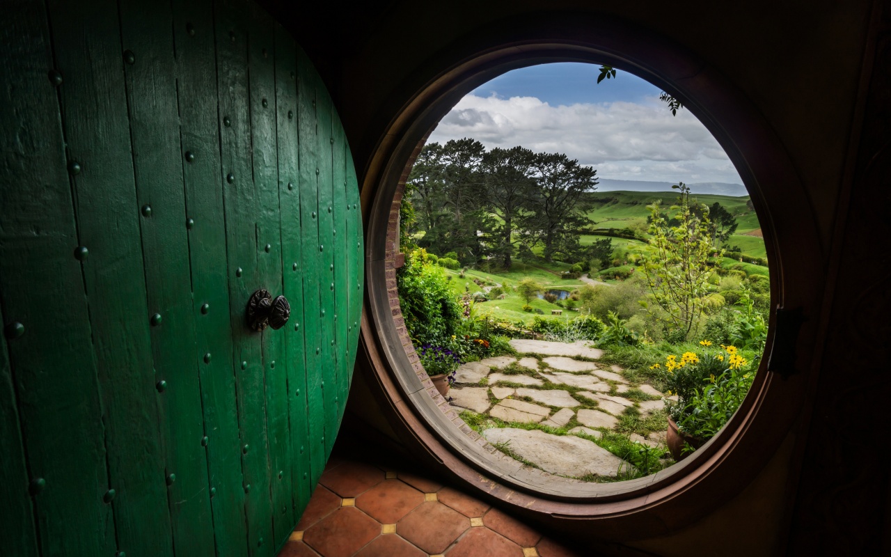 The Hobbit House Door
