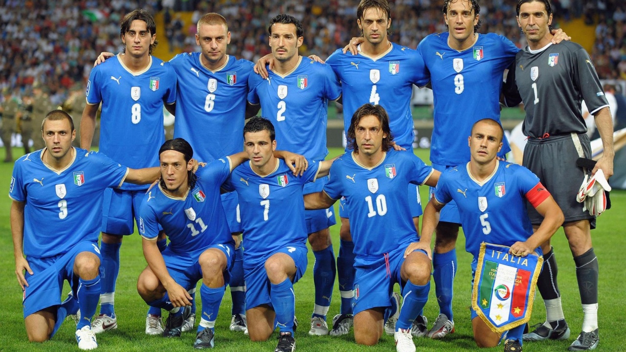 World Cup Italy National Football Team Blue Jersey