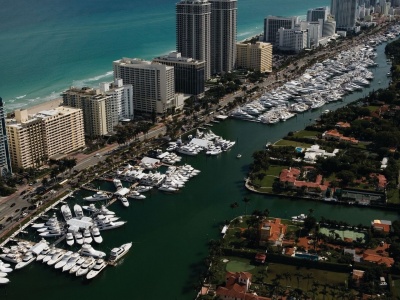 Miami Top View Yachts Buildings City Landscape