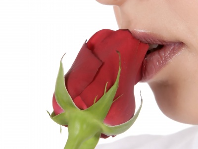 Valentine Kiss Flowers