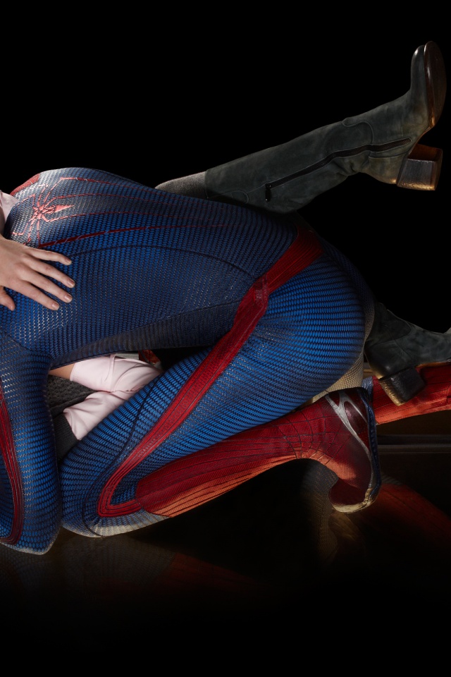 Amazing Spider Man Love Kiss