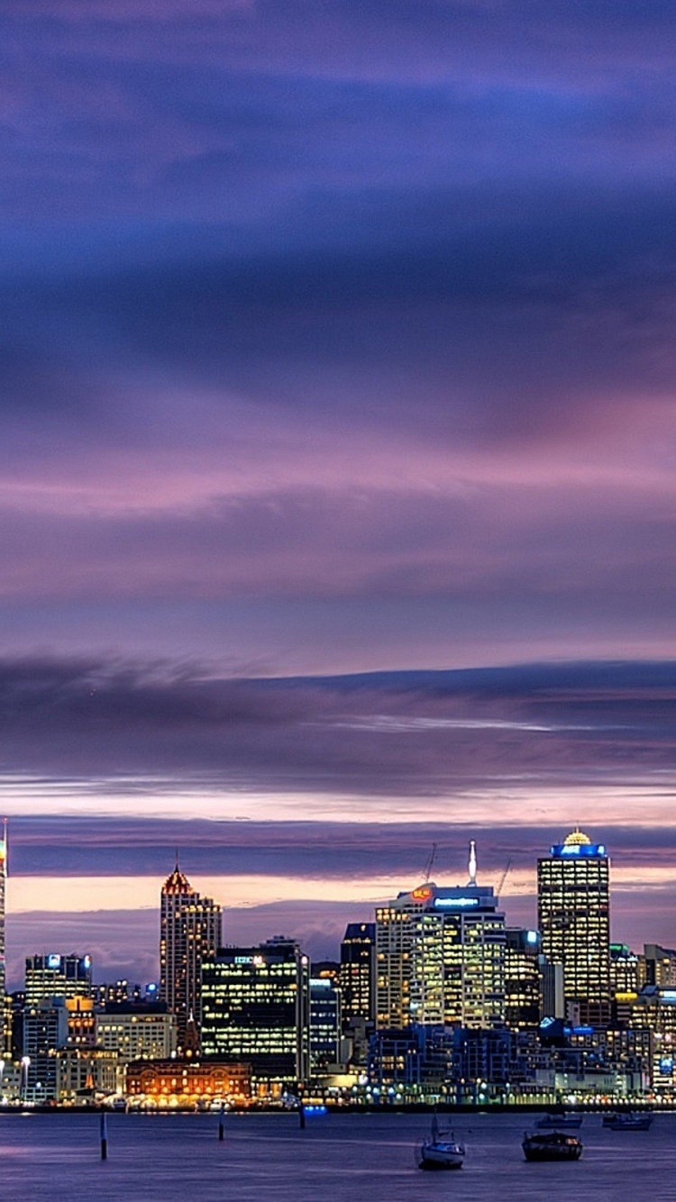 Auckland City Center New Zealand Harbour Sky Tower Skyscrapers Oakland Tower Lights Dusk