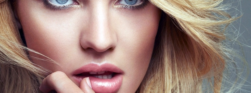 Beautiful Model Girl Blonde Candice Swanepoel Portrait