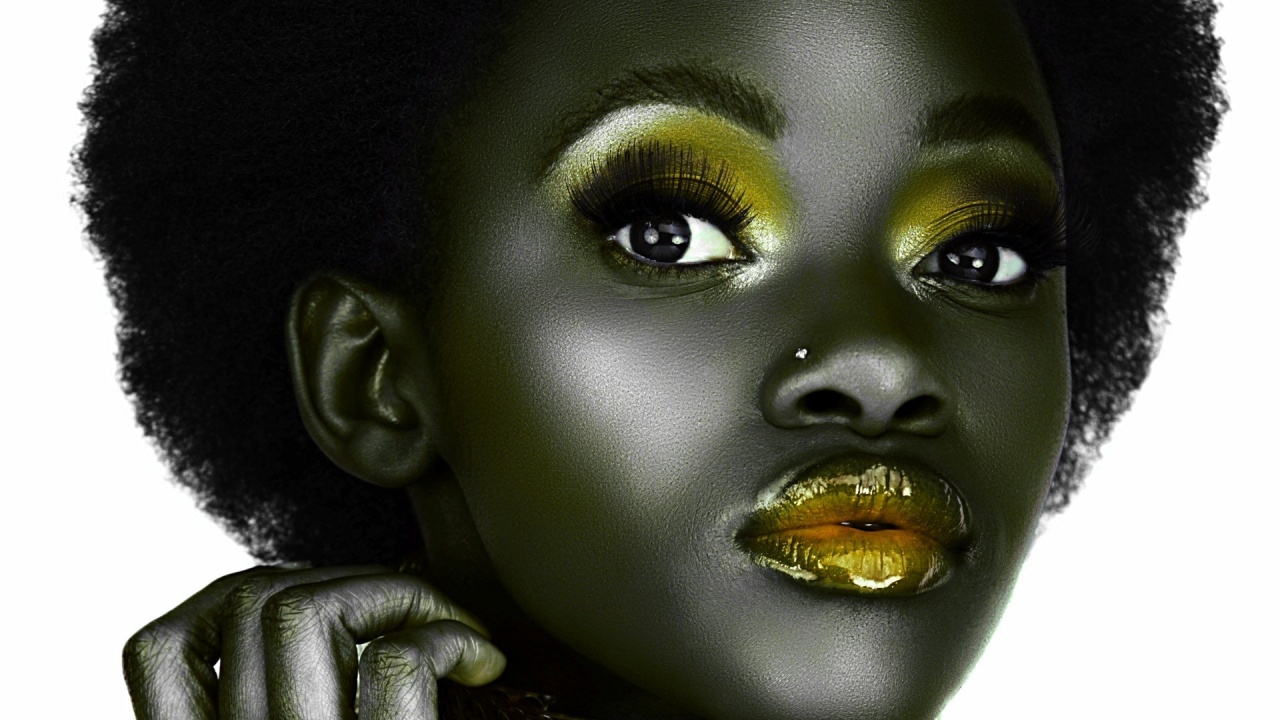 Black Face Girl Make Up Creative Model