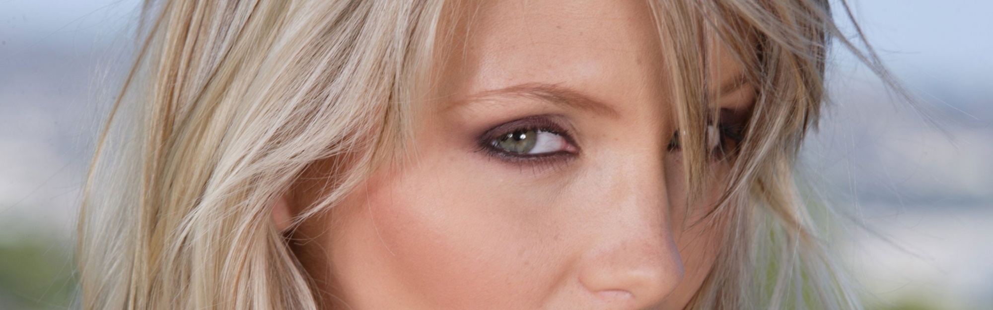 Blondes Women Closeup Models Denisa Brazdova Faces Licking Lips