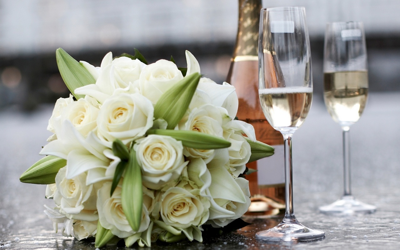 Bouquet Of The Bride Champagne Wine