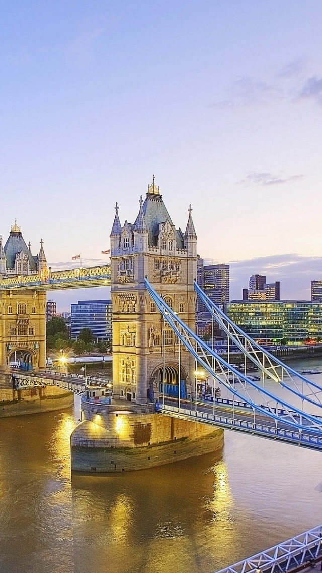 Britain River Thames And Tower Bridge Dusk London England United Kingdom