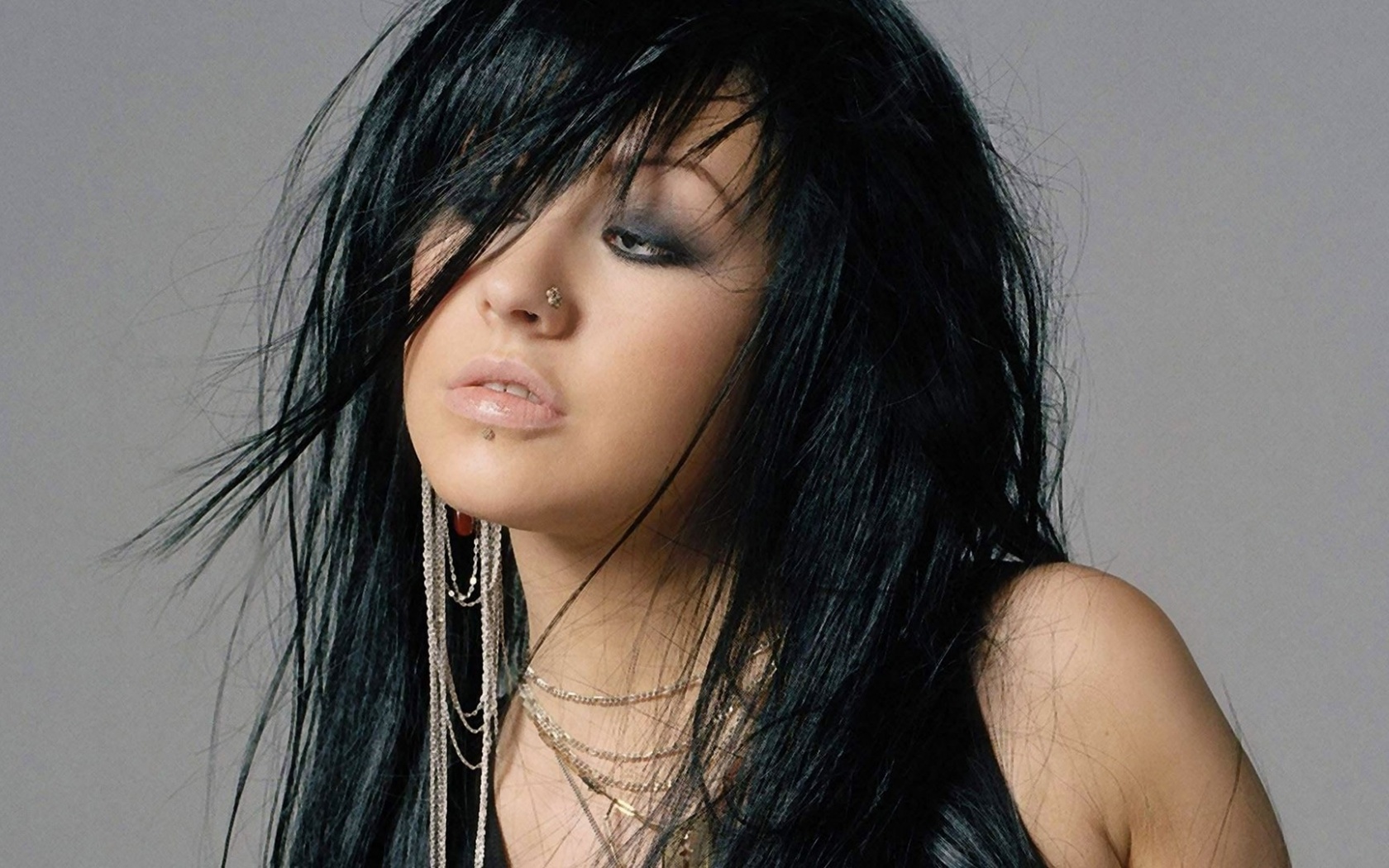 Christina Aguilera Hair Brunette Piercing Chains