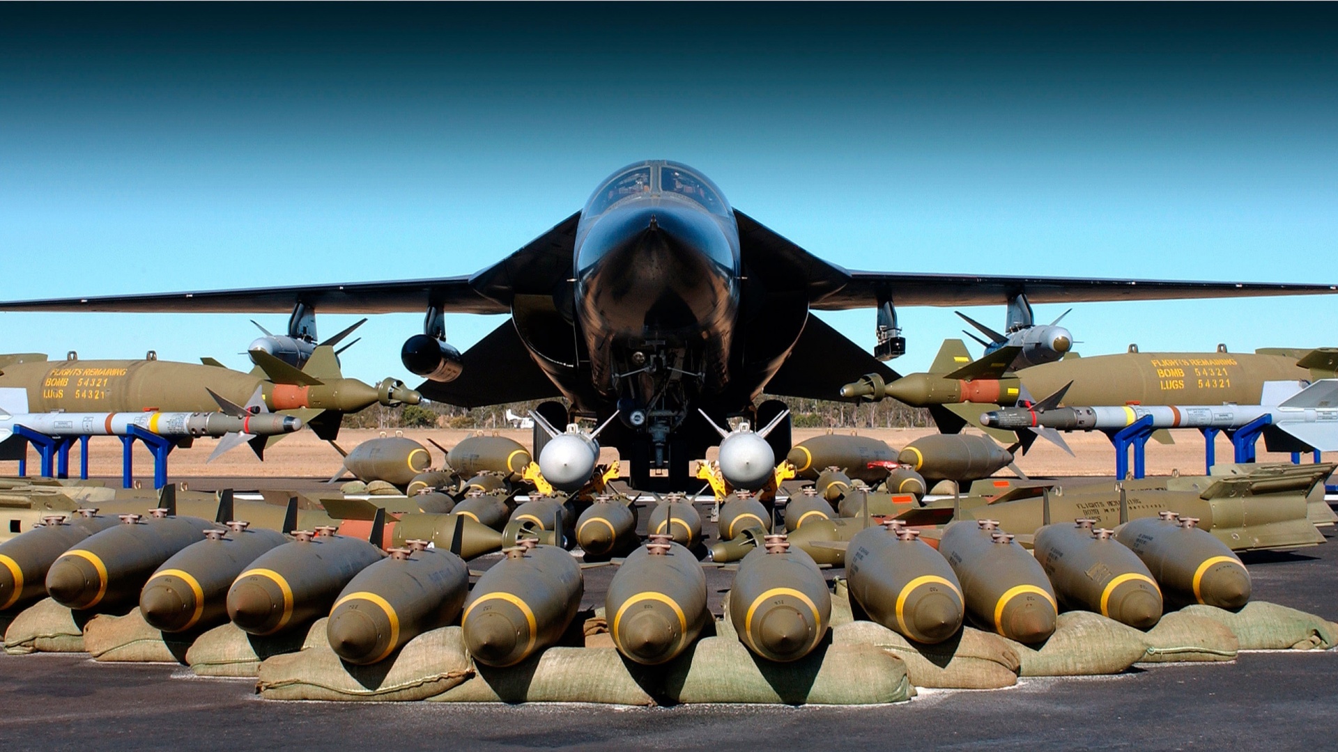 F 111 Bomber Weapons Bomb Plane