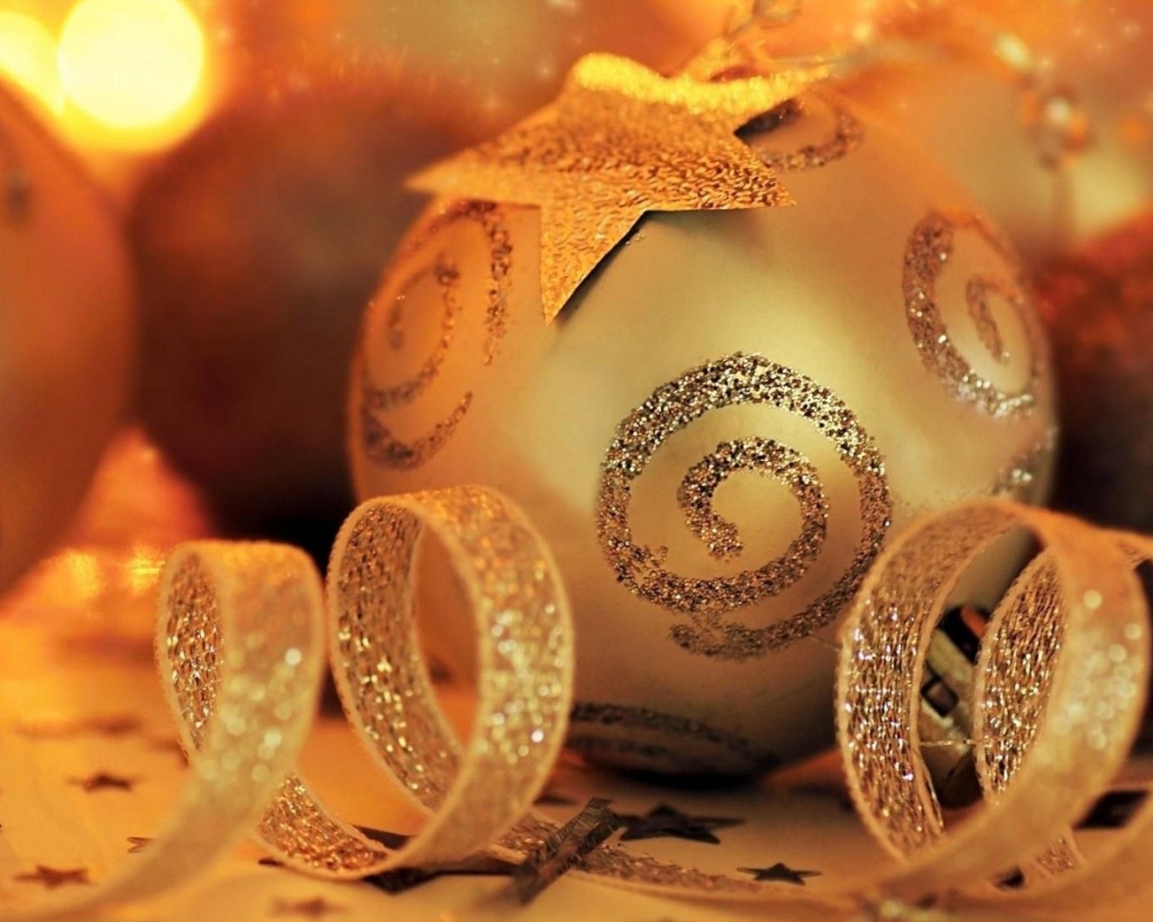 Festive New Year Toys Bowls Ornaments Gold Belt Star