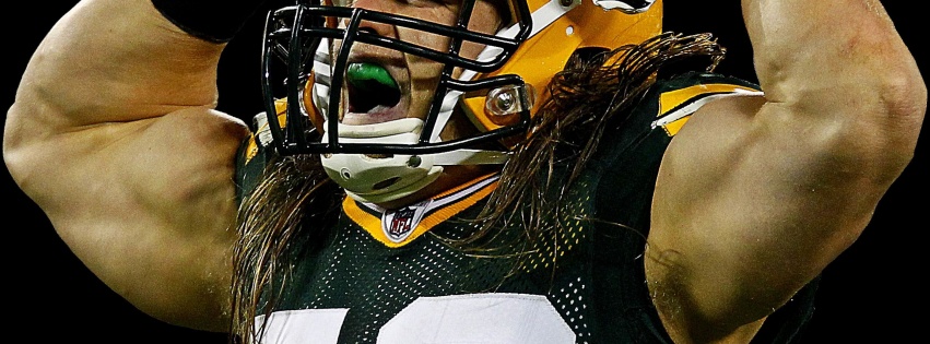 Green Bay Packers American Football Clay Matthews Flexing