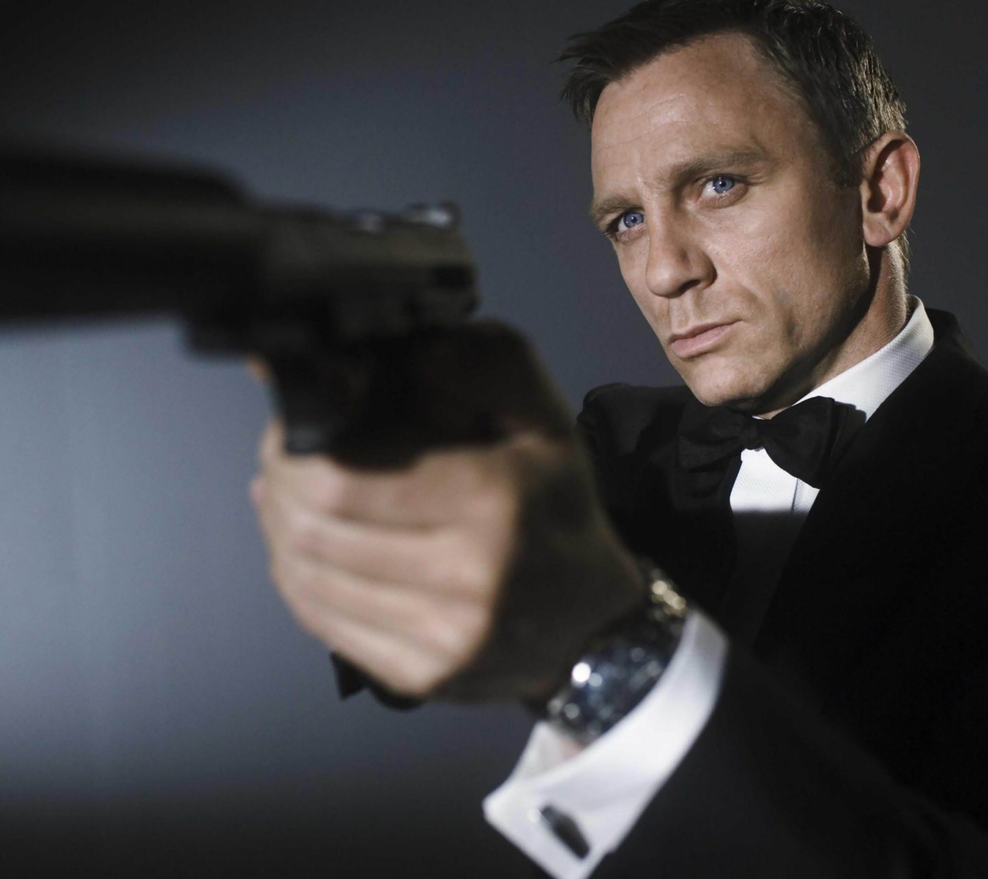 James Bond Actor Weapons Gun Movie