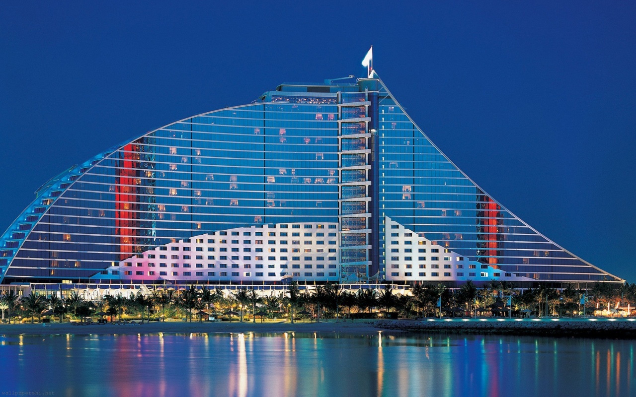 Jumeirah Beach Hotel Dubai Uae