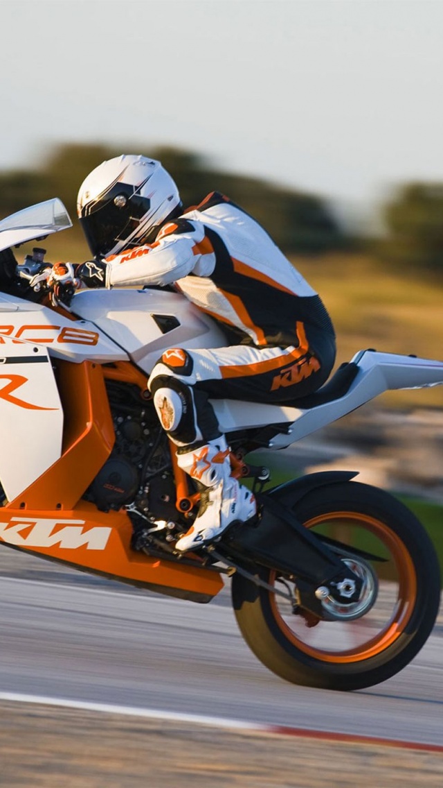 Ktm 1190 Rc8 Sports Bike