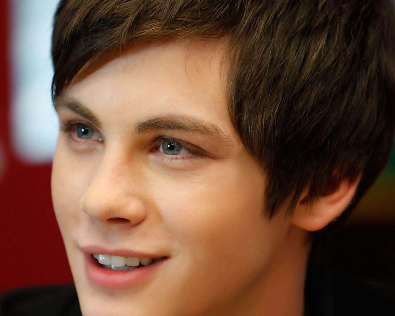 Logan Lerman