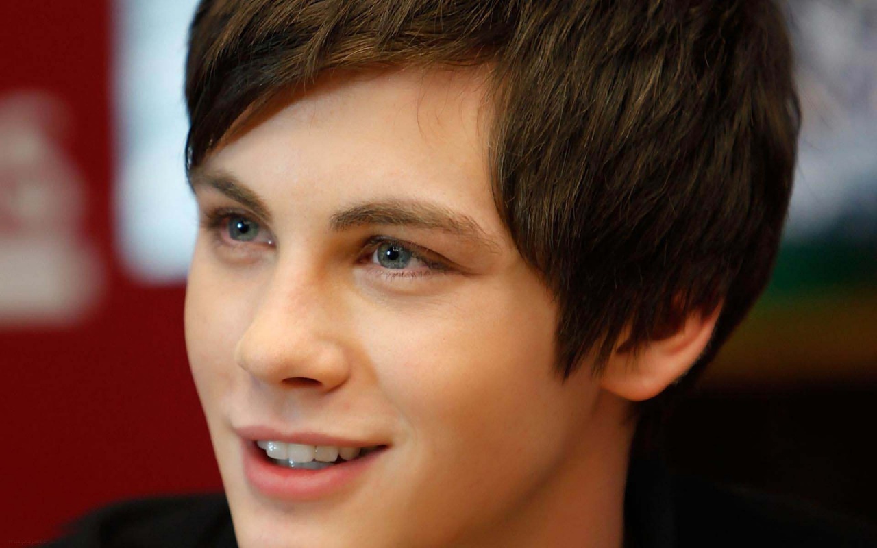 Logan Lerman