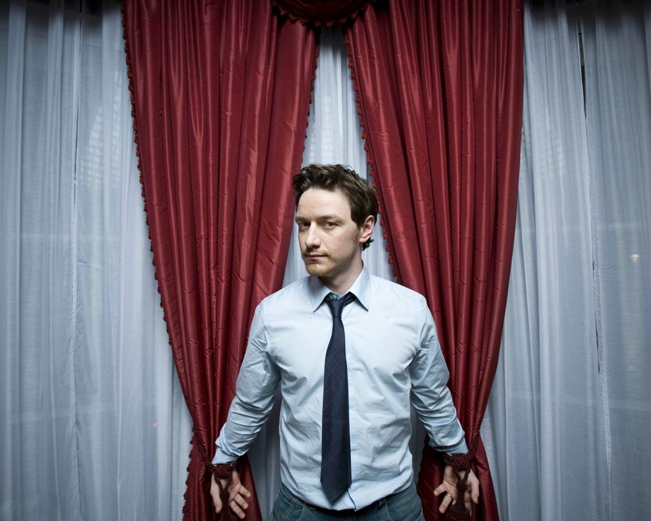 Men Male Celebrity James Mcavoy