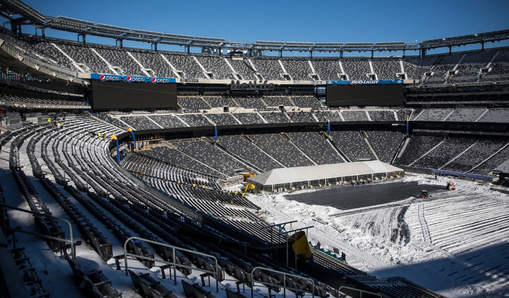 MetLife Full Of Snow-Super Bowl 2014