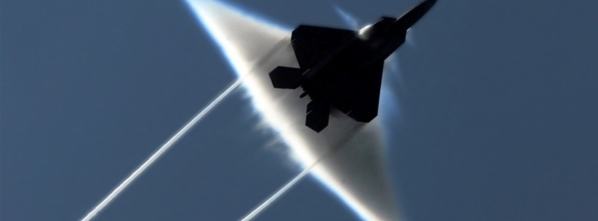 Military F22 Raptor Contrails