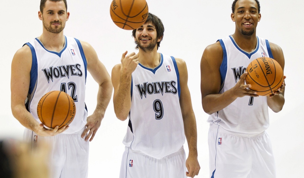 Minnesota Timberwolves Nba American Basketball Kevin Love Ricky Rubio Derrick Williams