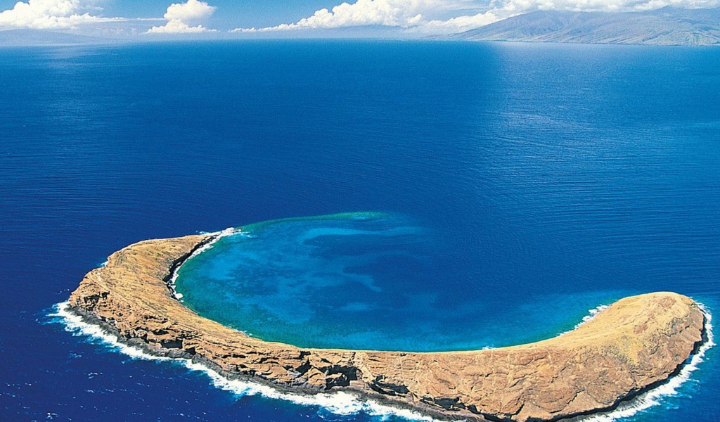 Molokini Crater Maui Hawaiian Islands