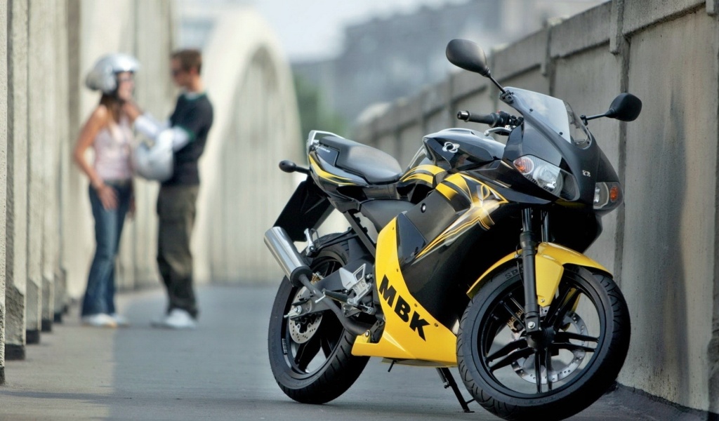 Motorbikes Motorcycles Yamaha Tzr