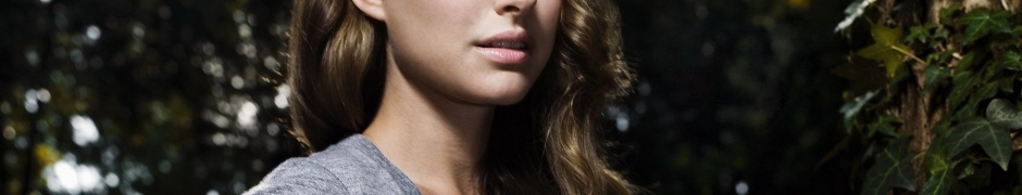 Natalie Portman Brunette Shirt Face Trees