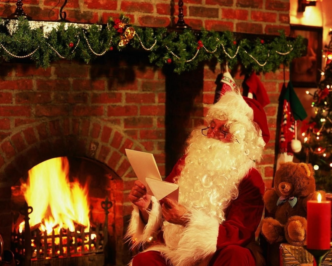 New Year Christmas Santa Claus Letter Gifts Fireplace Christmas Tree Teddy Bear Candle