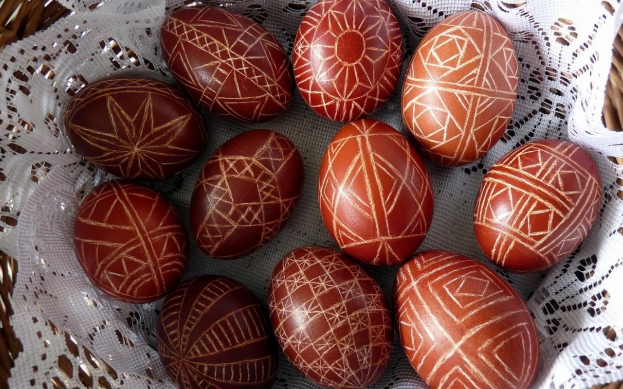 Pascha Eggs Ornaments Basket Cloth Feast