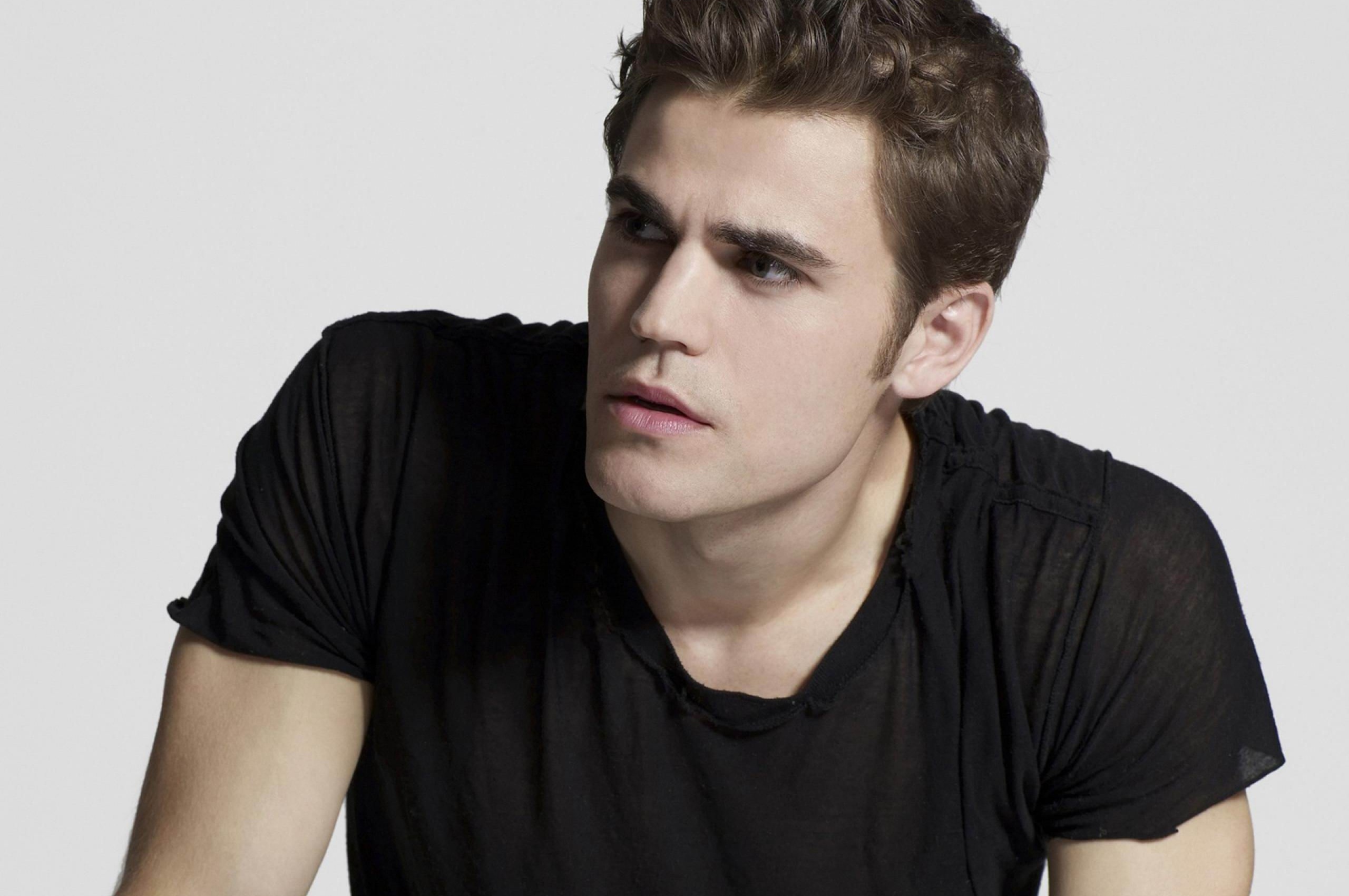 Paul Wesley Usa Actor Handsome Appearance Melancholy Temperament Men