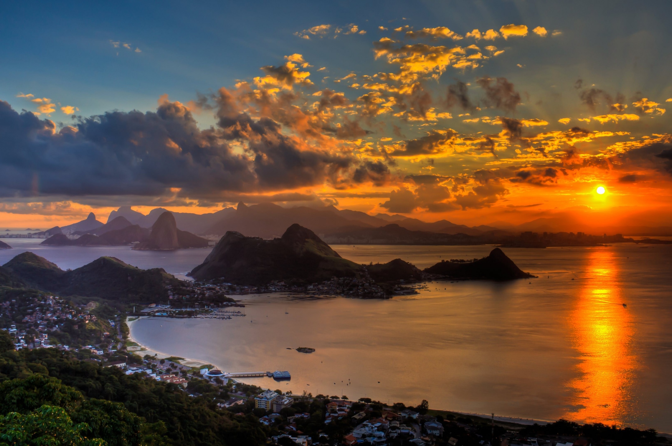 Rio De Janeiro Sunset