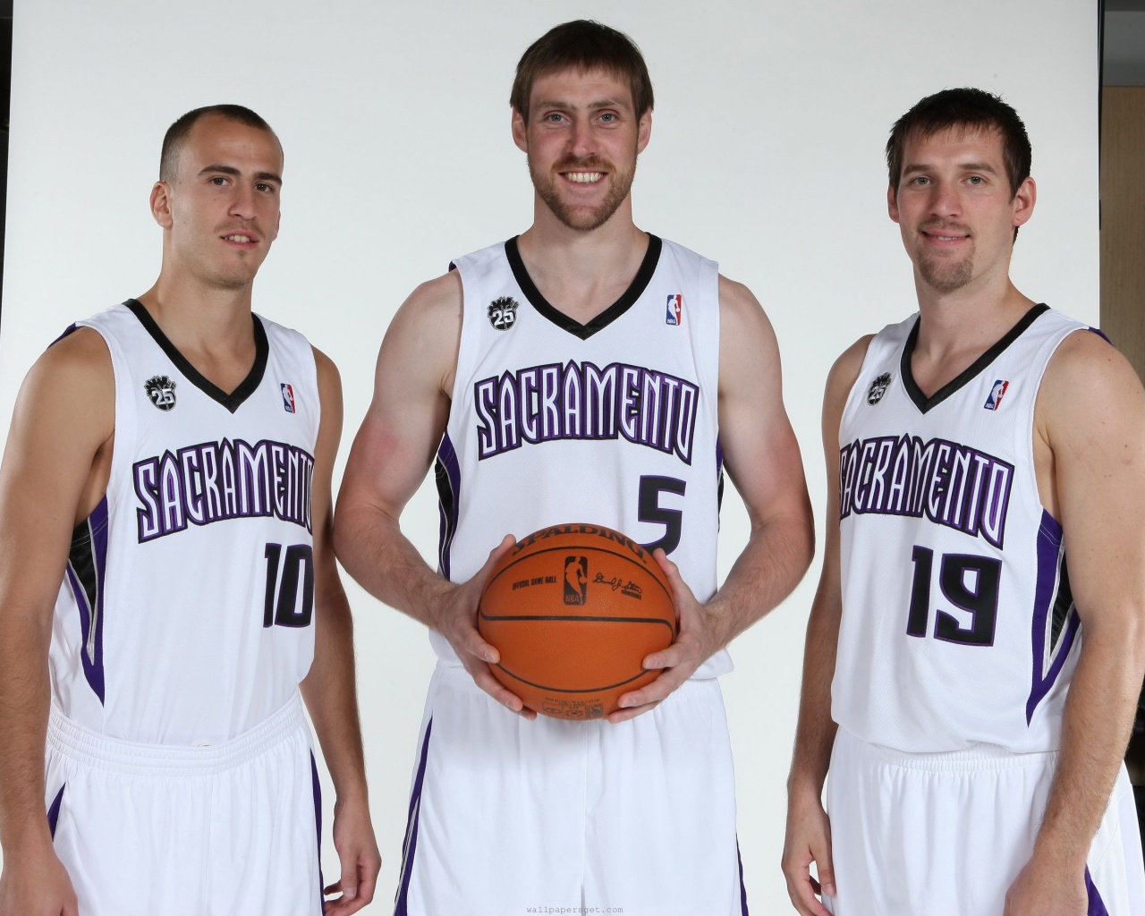 Sacramento Kings Nba American Basketball Sergio Rodriguez Andres Nocioni Beno Udrih