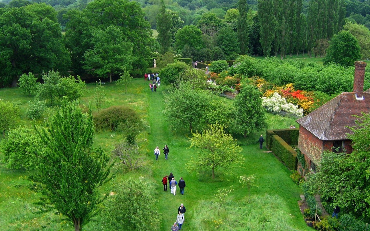 Sissinghurst Castle Garden In Kent England
