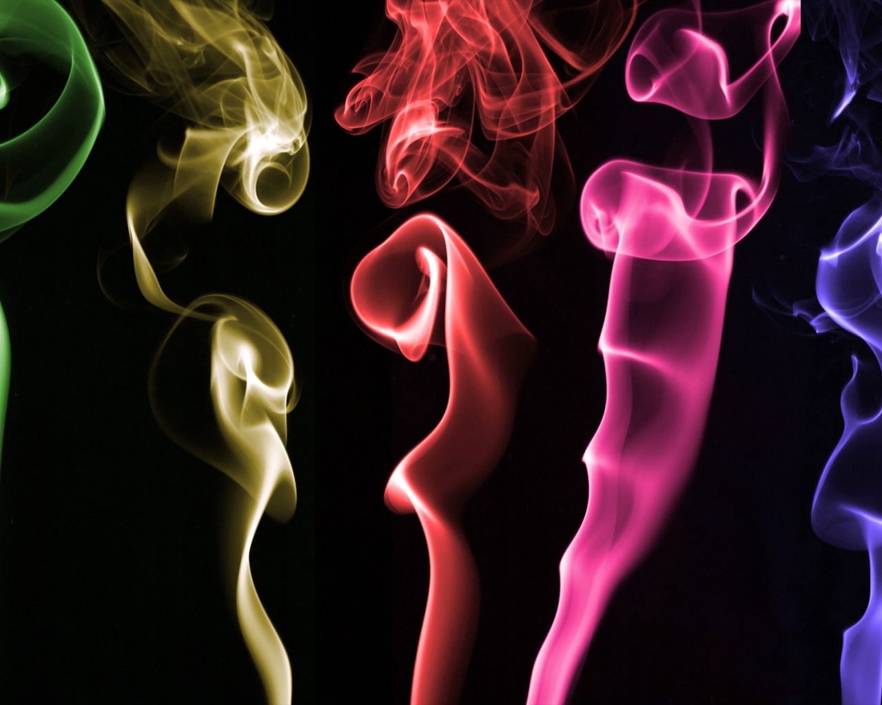 Smokes Colorful