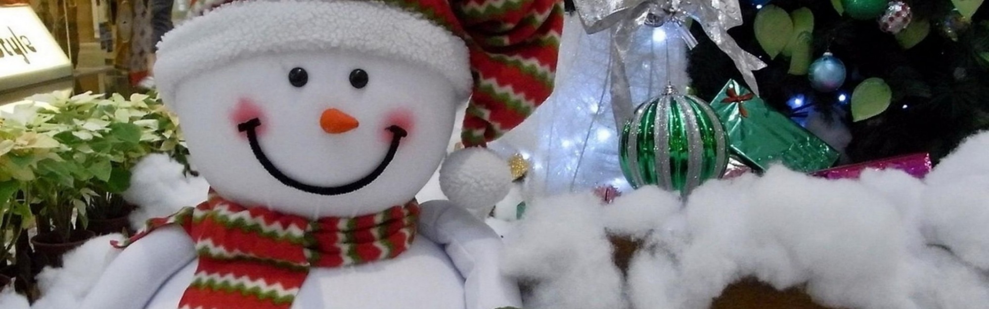 Snowman Smiling Cotton Tree Presents Christmas New Year Holiday