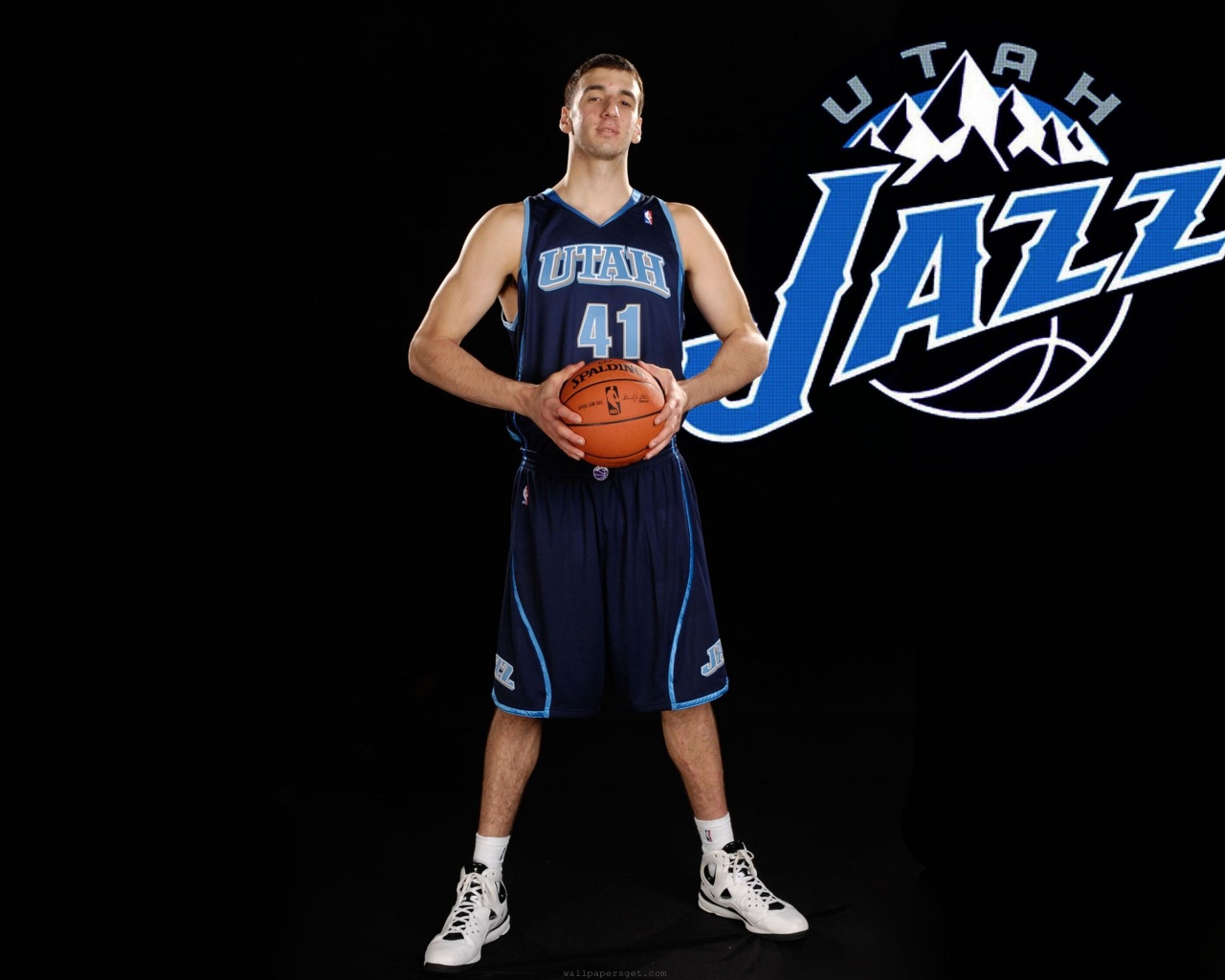 Utah Jazz American Professional Basketball Kosta Koufos