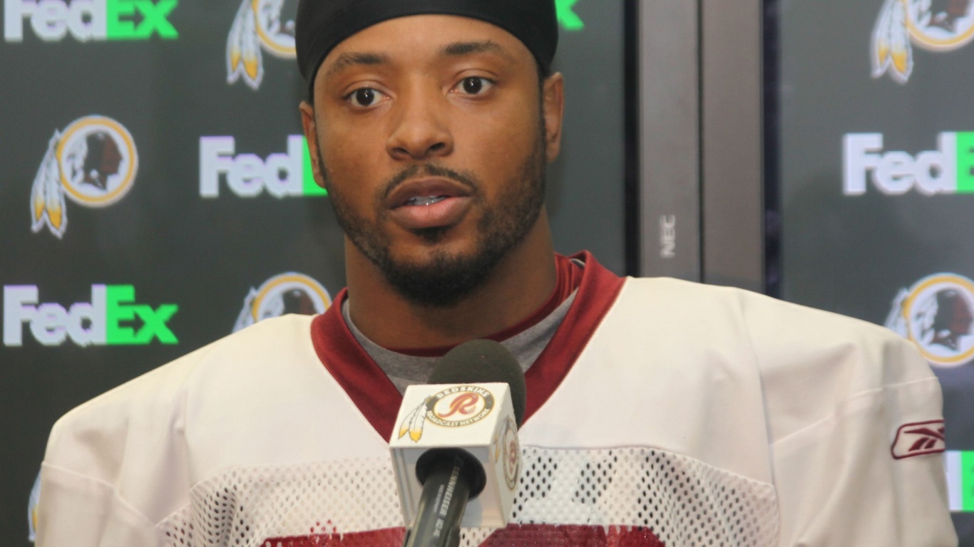 Washington Redskins American Professional Football Santana Moss