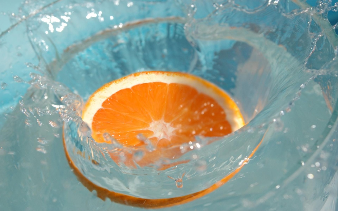 Water Fruits Food Splash Orange Slices