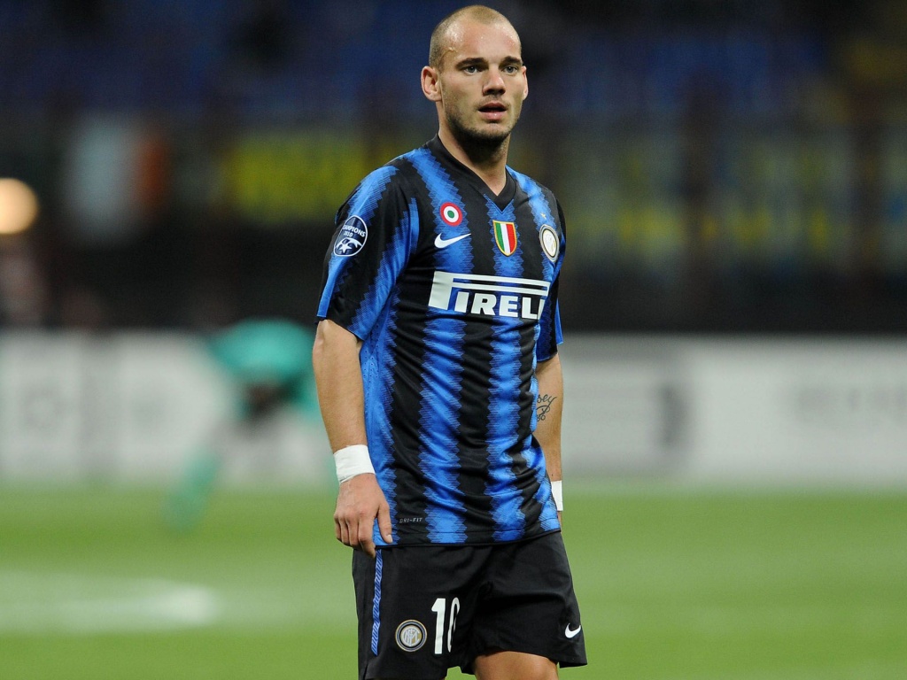 Wesley Sneijder Dutch Football Athlete