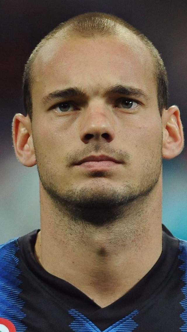 Wesley Sneijder Dutch Football Athlete1