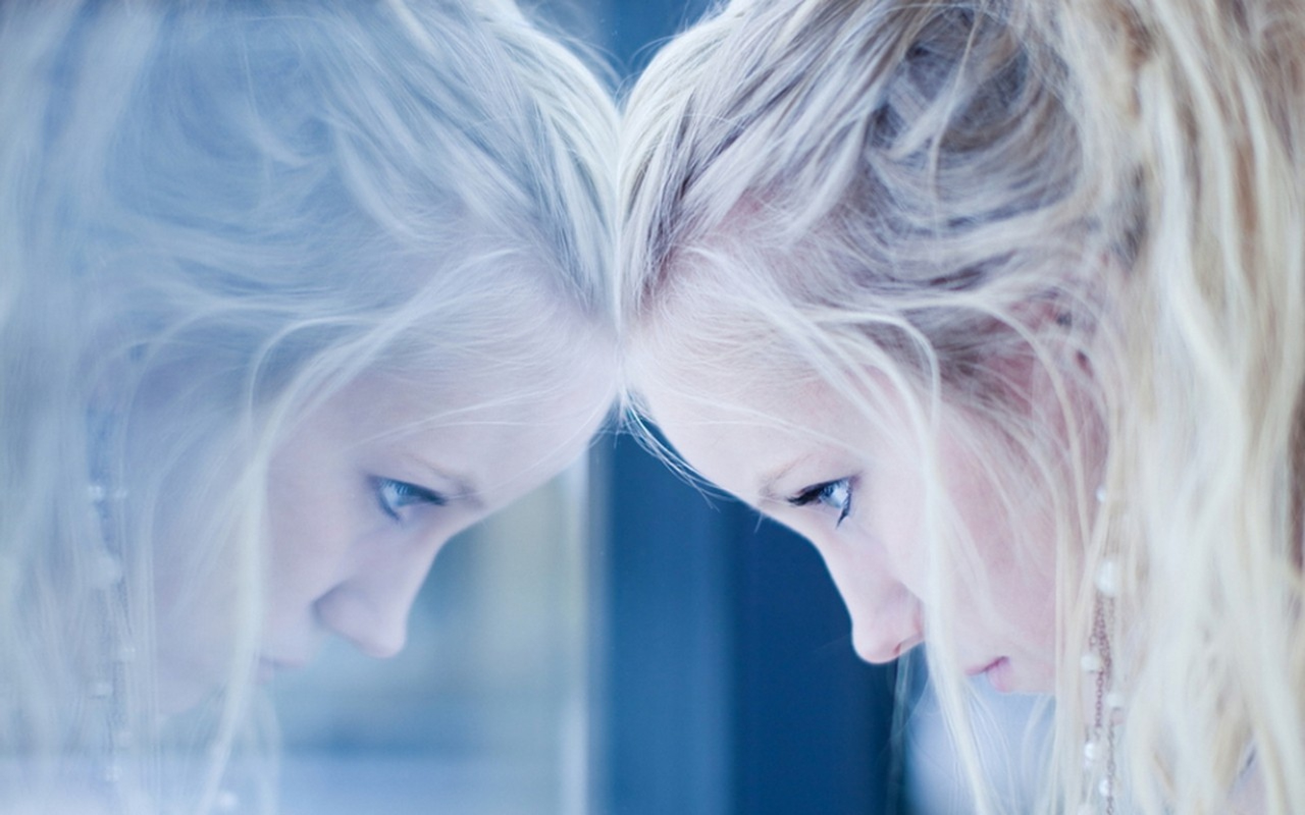 Women Mirror Window Panes Reflections Blonde