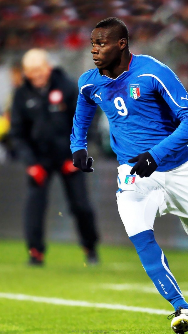 World Cup Italy National Football Team Players Mario Balotelli
